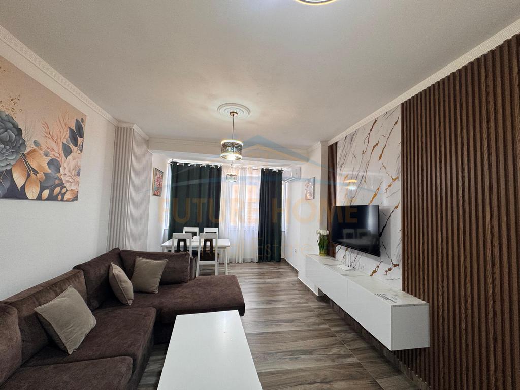 Rent, Apartment 1+1, Iron Bridge Beach, Durres.