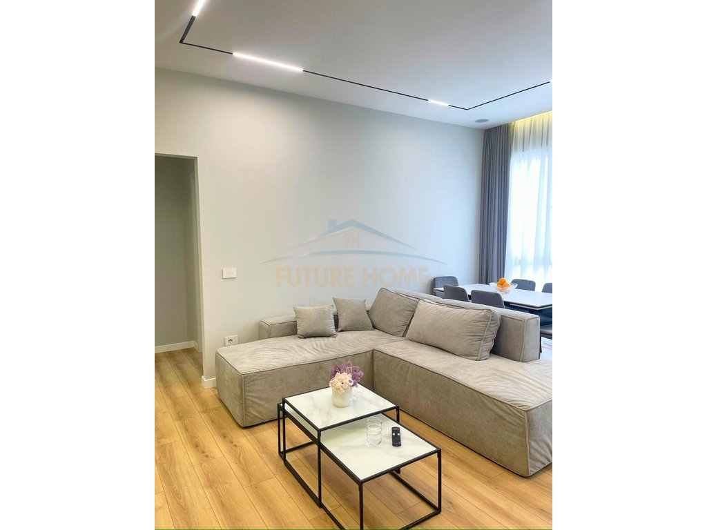 Qera, Apartament 1+1+ Post Parkimi, Green Valley, Tiranë.