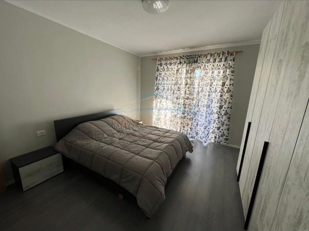 Apartament 1+1, Rruga 5 Majit,Tiranë.