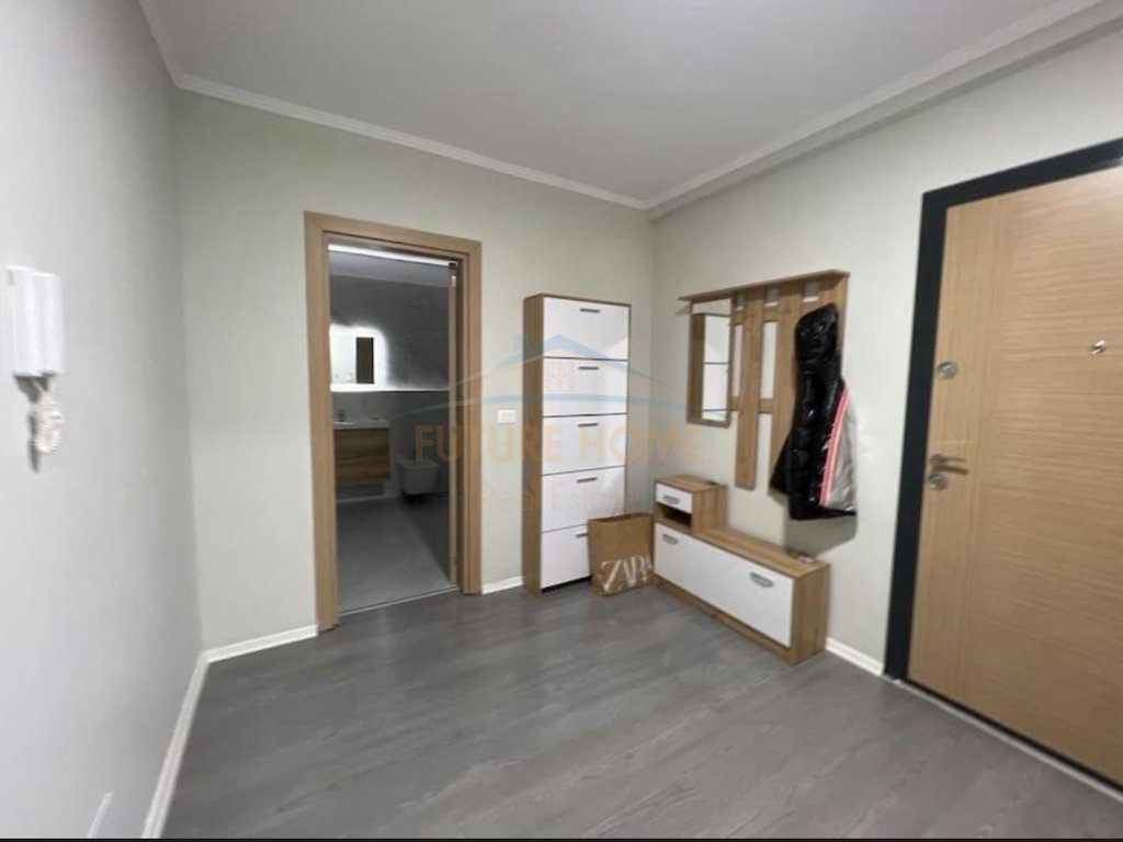Apartament 1+1, Rruga 5 Majit,Tiranë.