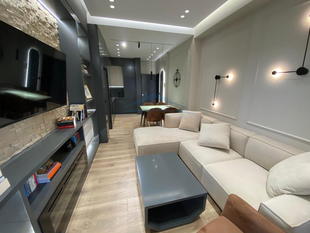 Qera, Apartament 1+1, Rruga e Kavajes, Tirane.
