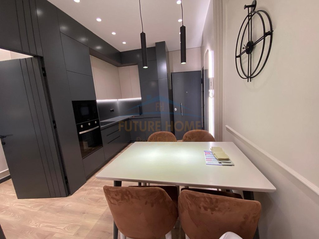 Qera, Apartament 1+1, Rruga e Kavajes, Tirane.