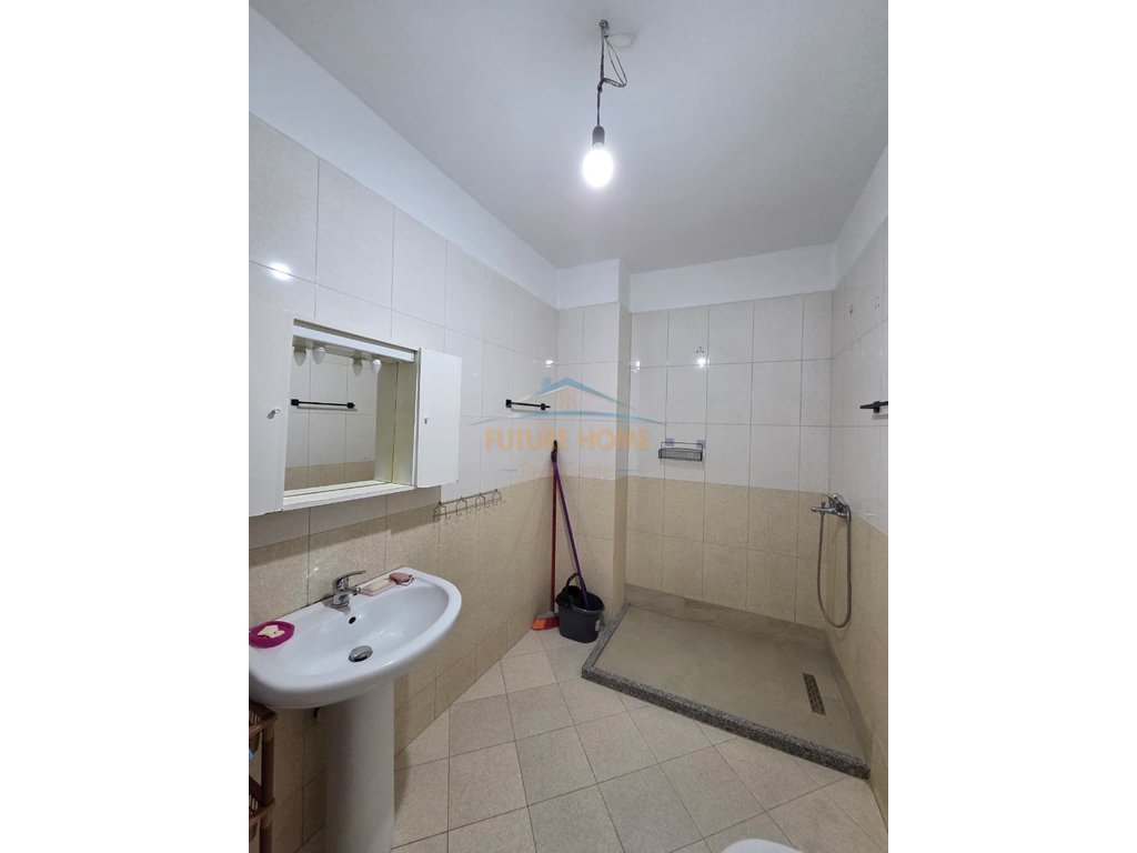 Rent, Apartment 1+1, Rruga Riza Cerova, Tirana