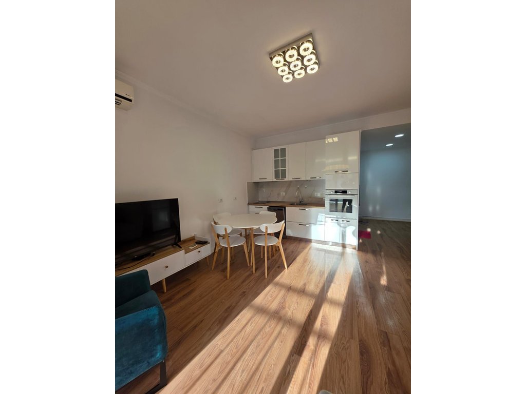 Qera, Apartament 1+1, Rruga Siri Kodra, Tirane