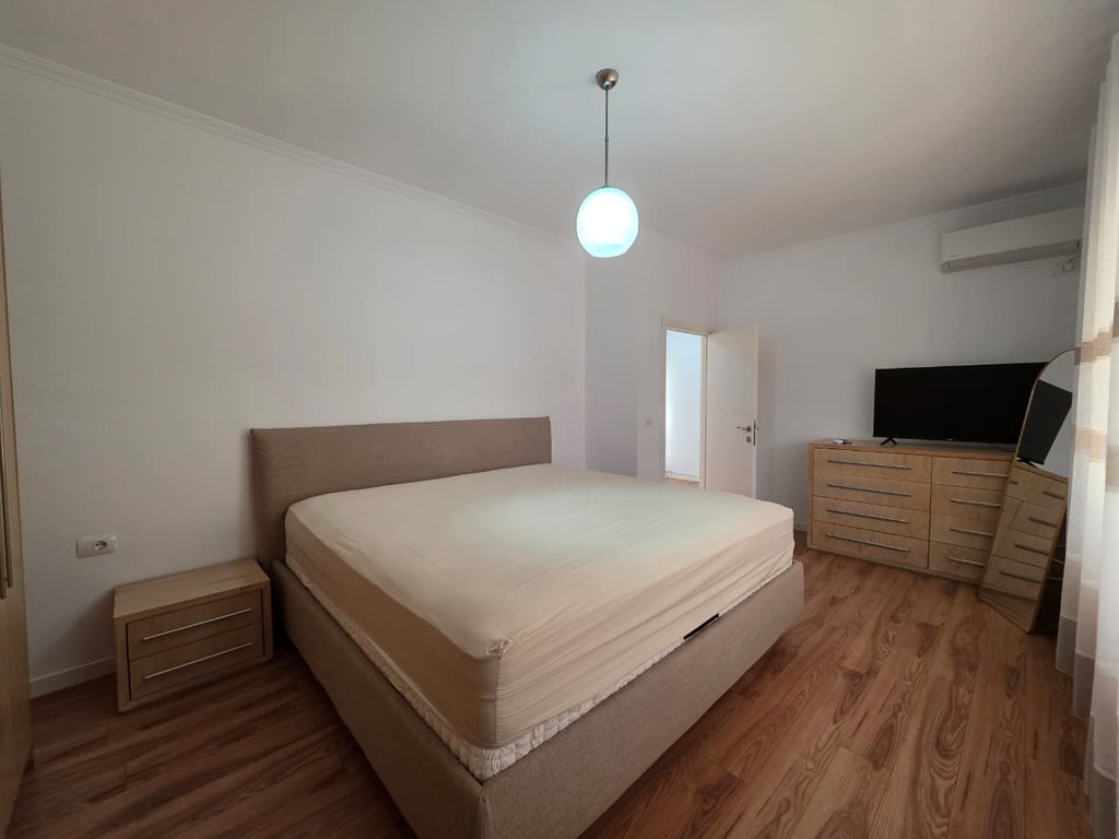 Qera, Apartament 1+1, Rruga Siri Kodra, Tirane