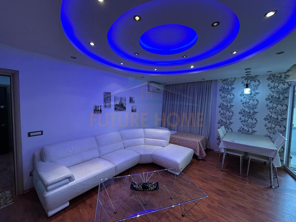 Rent, Apartment 1+1, Shkembi Kavajes, Golem
