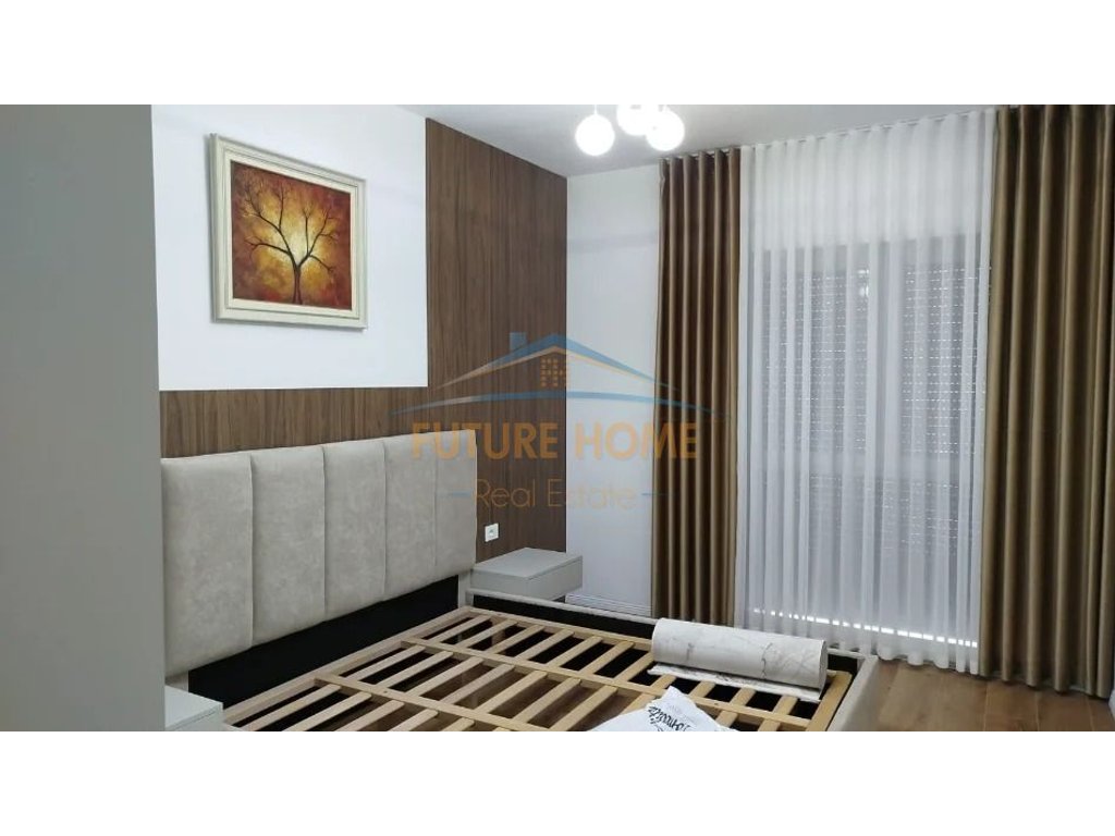 Qera, Apartament 1+1 Shkolla e Kuqe , Tirane.