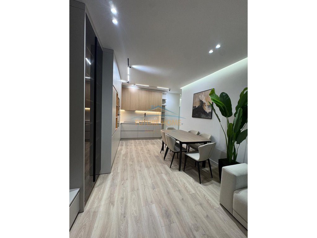 Qera, Apartament 2+1+2,Golden Tower Residence, Rruga Mine Peza