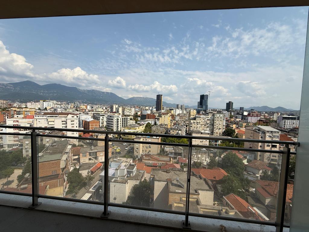 Qera, Apartament 2+1+2, Golden Tower Residence, Tiranë.
