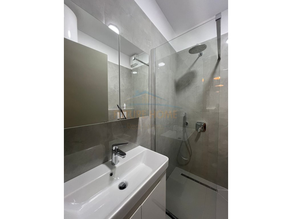 Rent, Apartment 2+1+2, Dajti Street, Fresk