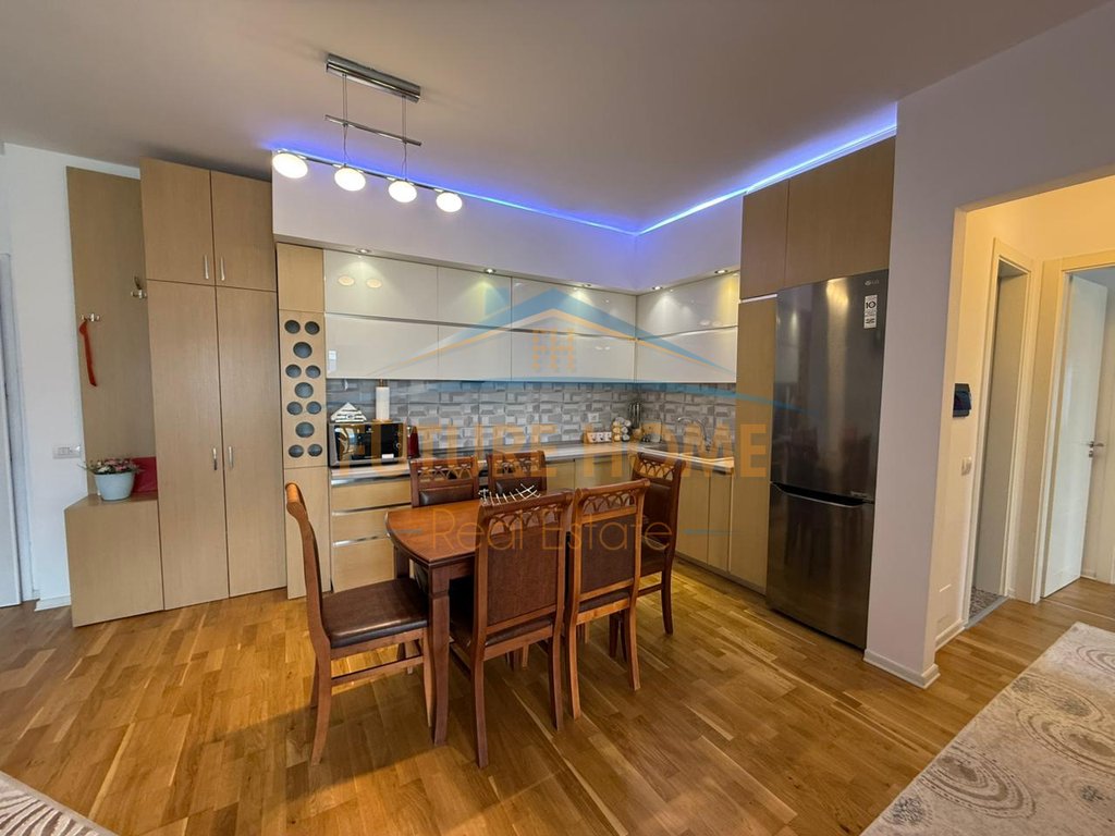 For rent, 2+1+2 Apartment + Parking Space, Botanical Garden, Tirana.