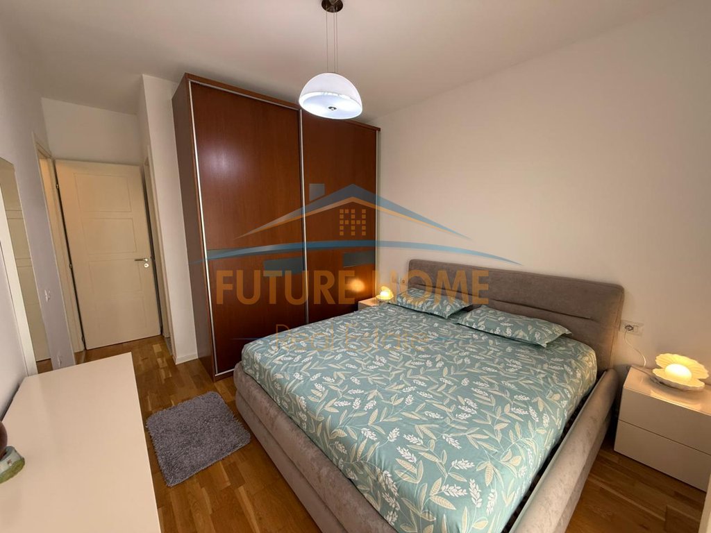 For rent, 2+1+2 Apartment + Parking Space, Botanical Garden, Tirana.