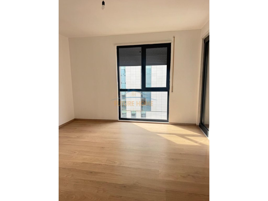 Qera, Apartament 2+1+2+Post Parkimi , Akses Tirana
