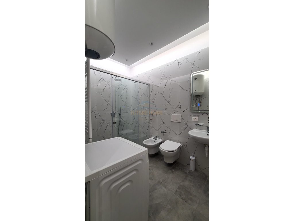 Rent, Apartment 2+1+2+parking space, Jordan Misja