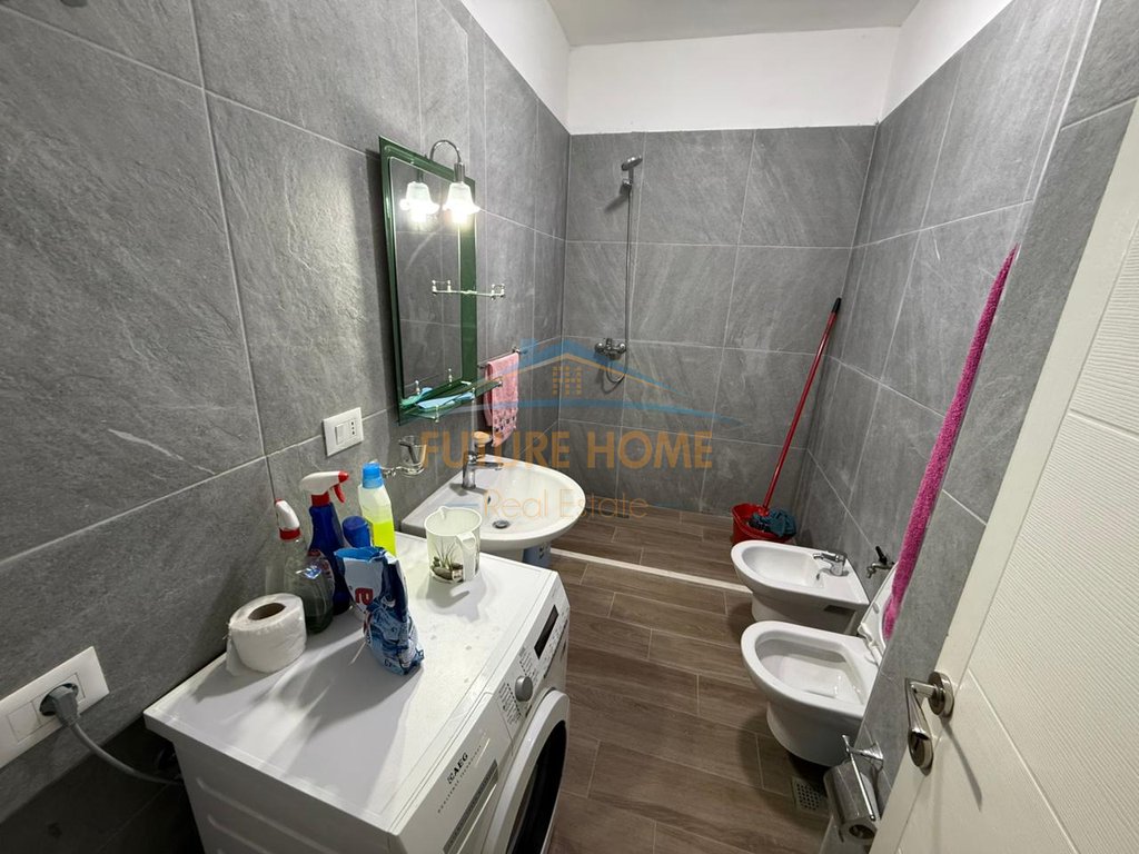 Qera, Apartament 2+1+2+Post Parkimi,Kodra e Diellit,Tiranë
