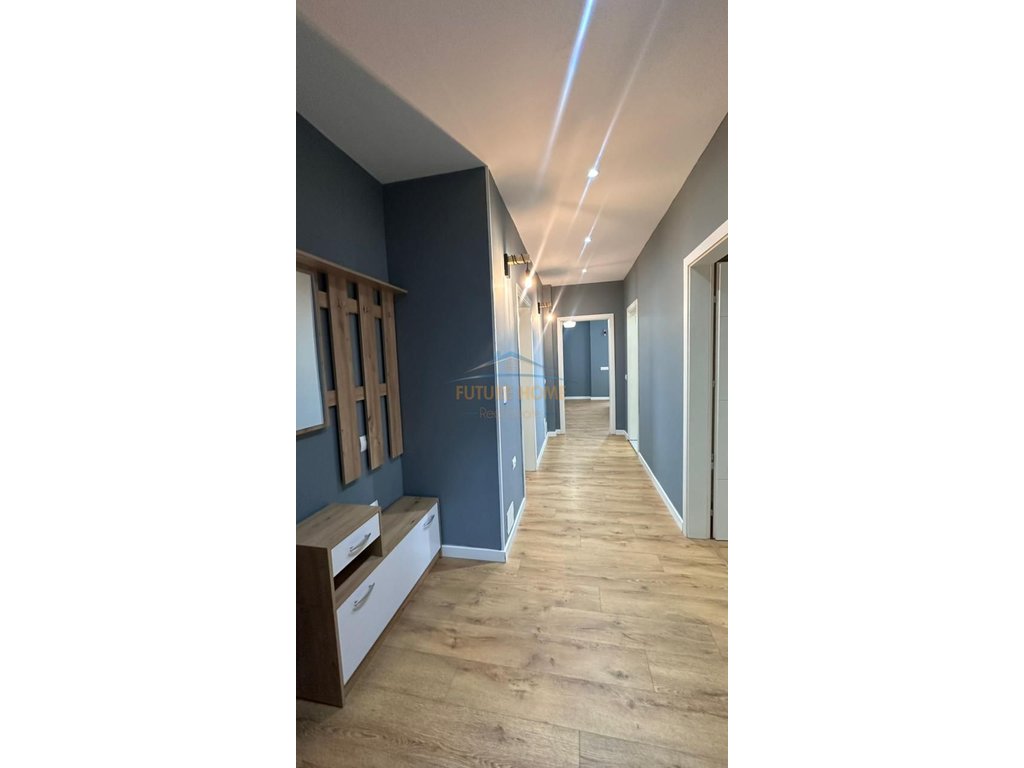Qera,Apartament 2+1+2+Post Parkimi,Kopshti Botanik,Tiranë