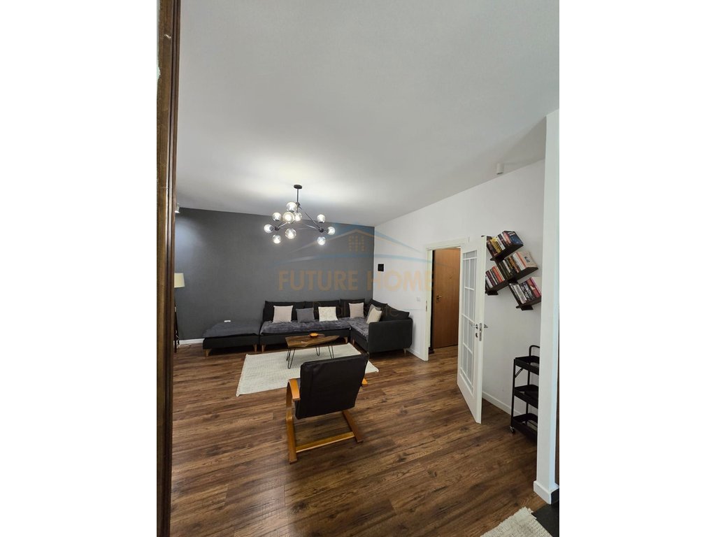 Qera, Apartament 2+1+2+Post Parkimi ,Liqeni i thate