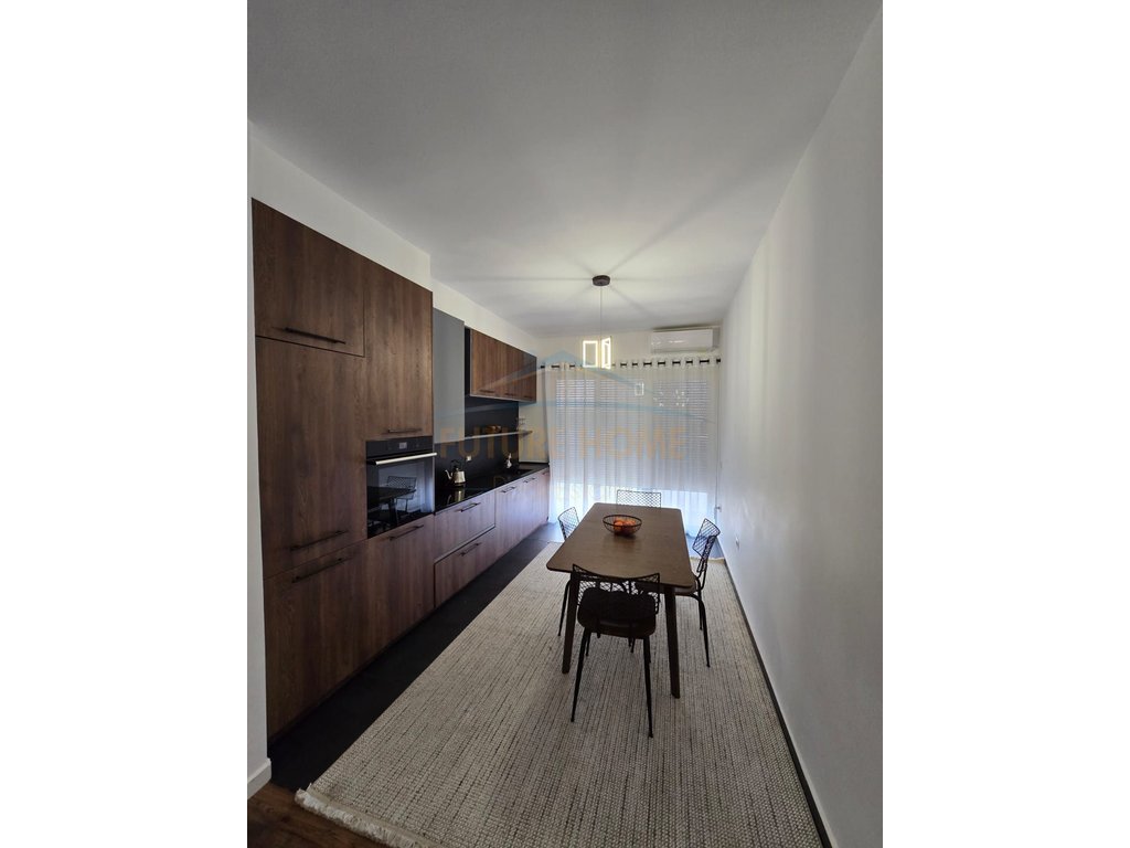 Qera, Apartament 2+1+2+Post Parkimi ,Liqeni i thate