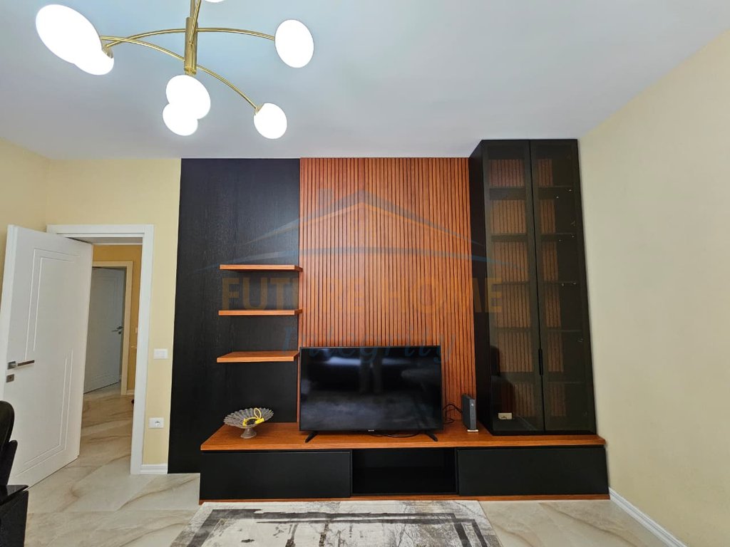 Rent, Apartment 2+1+2+Parking, Brigades Building, Tirana.