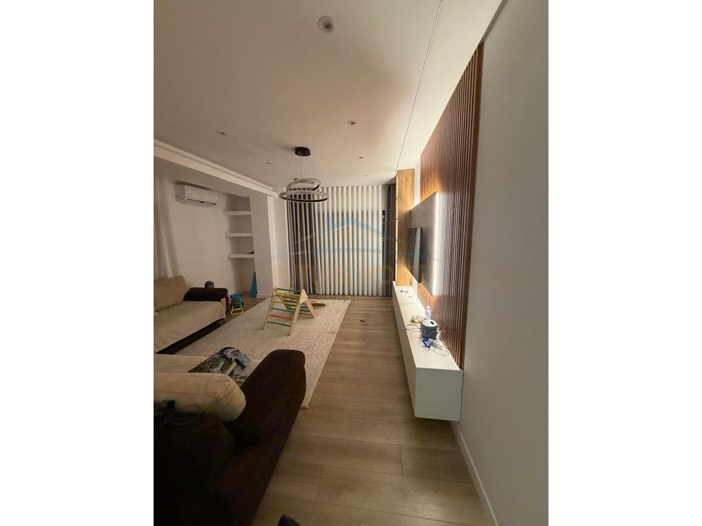 For rent, Apartment 2+1+2+ Parking Space, Residence "Kodra e Diellit", Tirana
