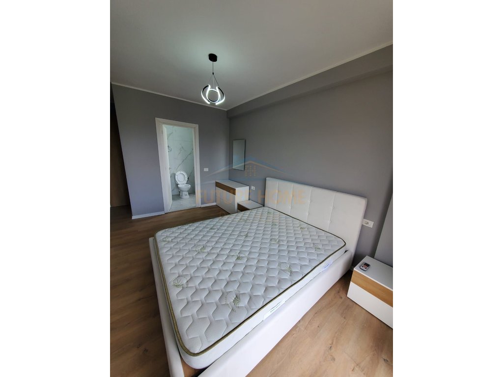 Qera, Apartament 2+1+2+Post Parkimi , Shkozë, Tiranë