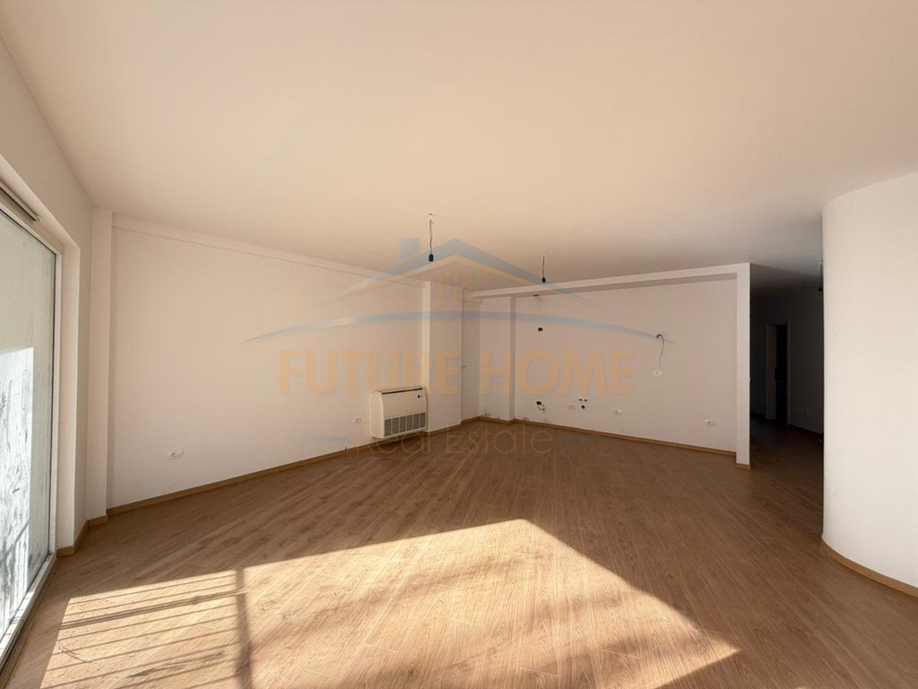 Apartment for Rent 2+1+2, Faik Konica Street