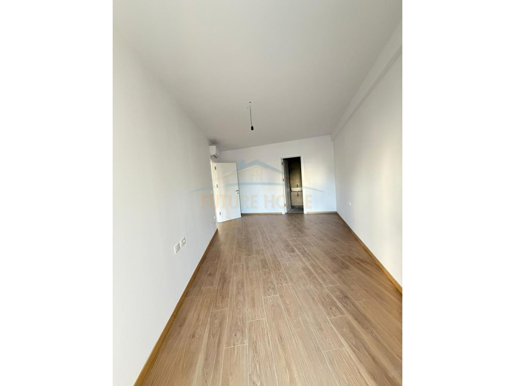 Apartment for Rent 2+1+2, Faik Konica Street