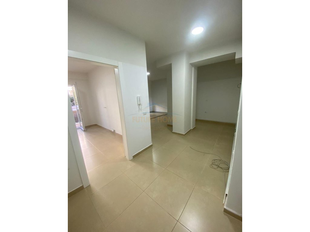 Rent, Apartment 2+1+2, Kosovareve Street, Tirana