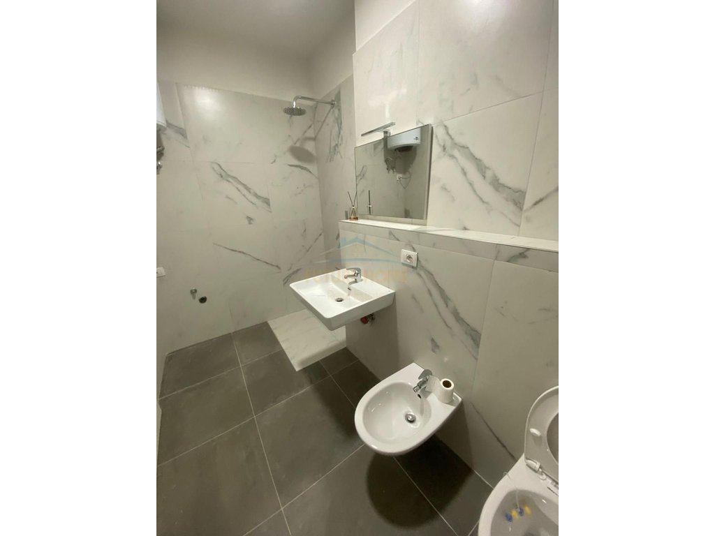 Rent, Apartment 2+1+2, Kosovareve Street, Tirana