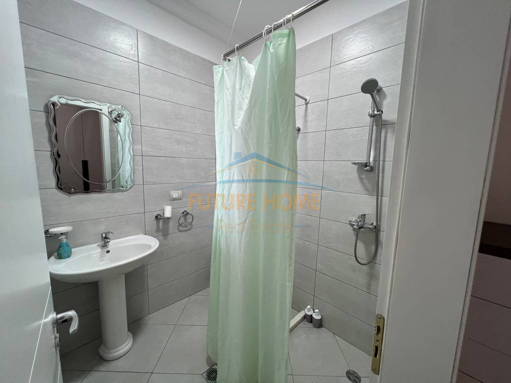 Rent, Apartment 2+1+2, Qemal Stafa Street, Tirana.