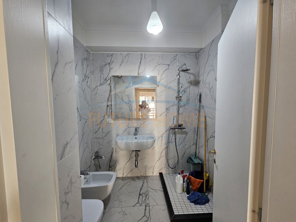 Rent, Apartment 2+1+2, Selvia, Tirana.