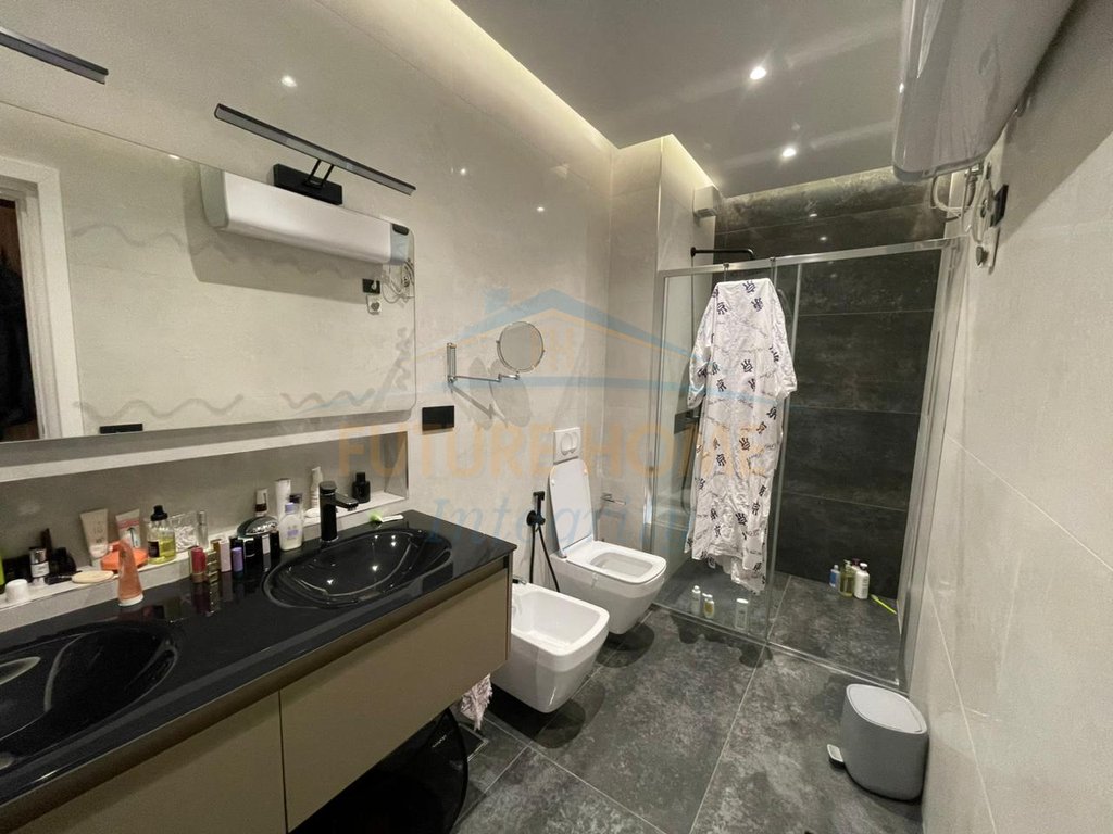 For sale, Apartment 2+1+2, Shallvaret, Tirana.