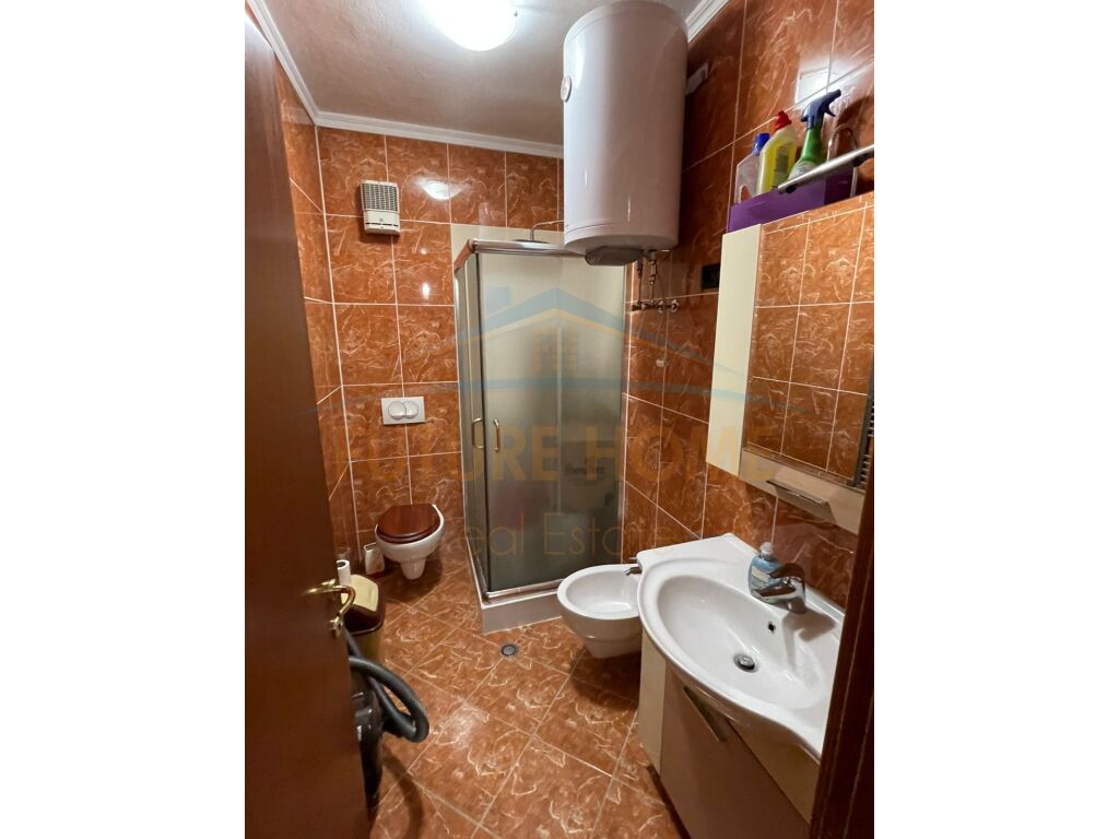 For rent, Apartment 2+1+2, Air Albania Stadium, Tirana.