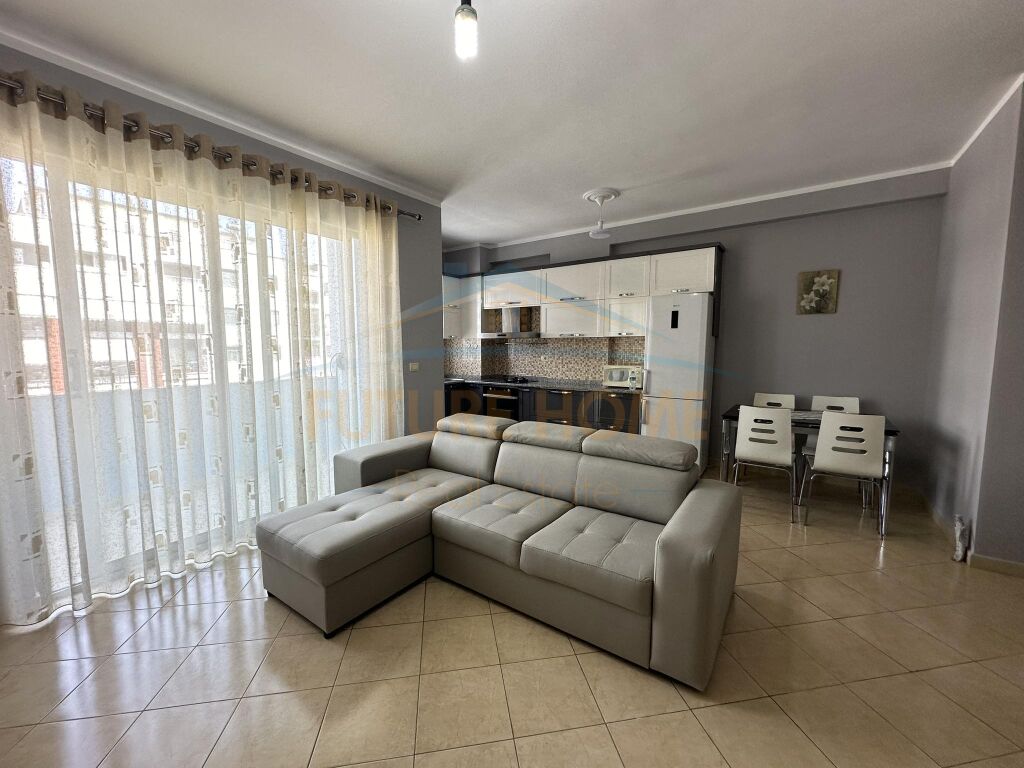 Rent, Apartment 2+1+2, New Ring.