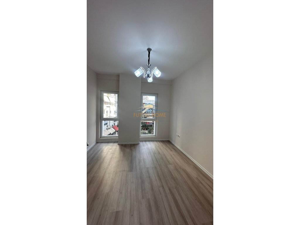 Qera, Apartament 2+1+2 , Zogu i Zi, Tiranë