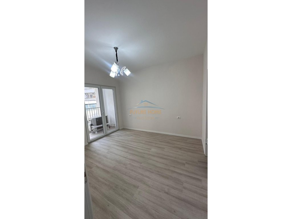 Qera, Apartament 2+1+2 , Zogu i Zi, Tiranë