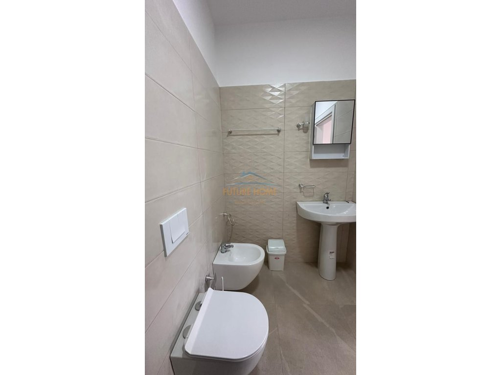 Qera, Apartament 2+1+2 , Zogu i Zi, Tiranë