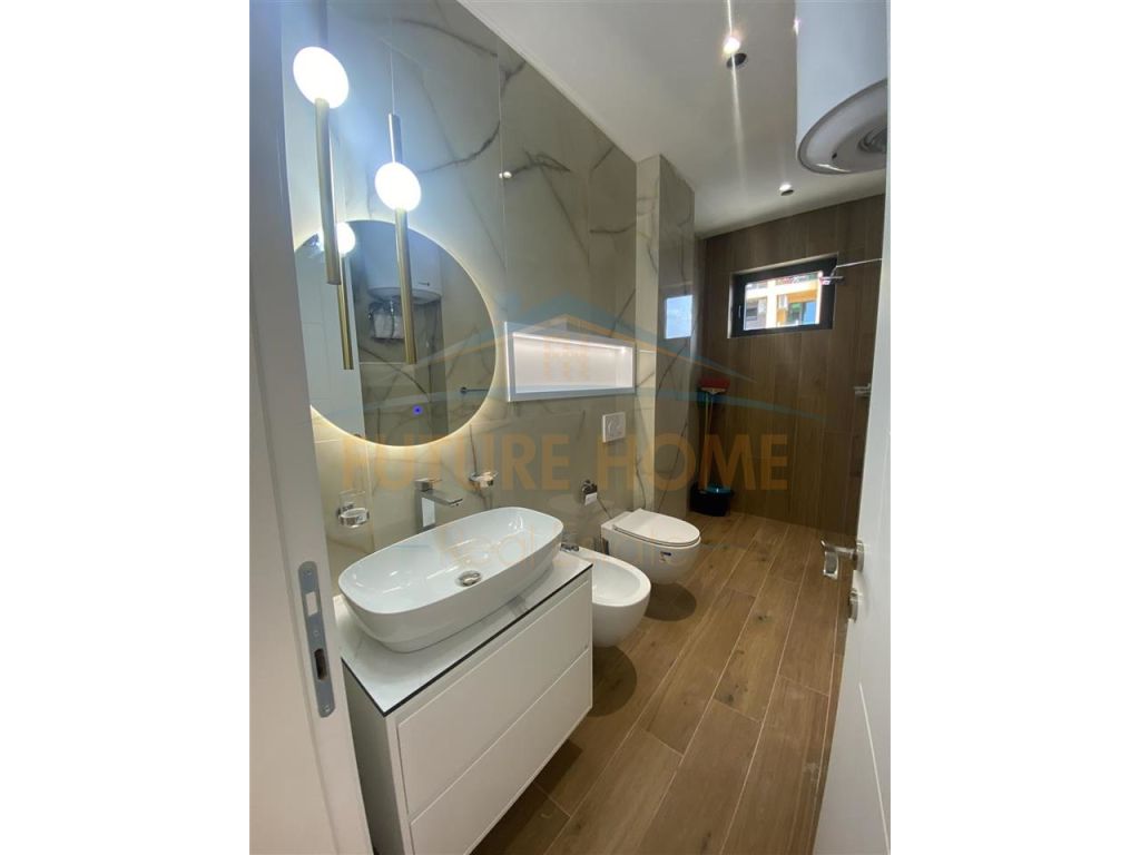 Qera,Apartament 2+1,Bosh, Ambjent për Zyrë, Rezidenca Future Home.