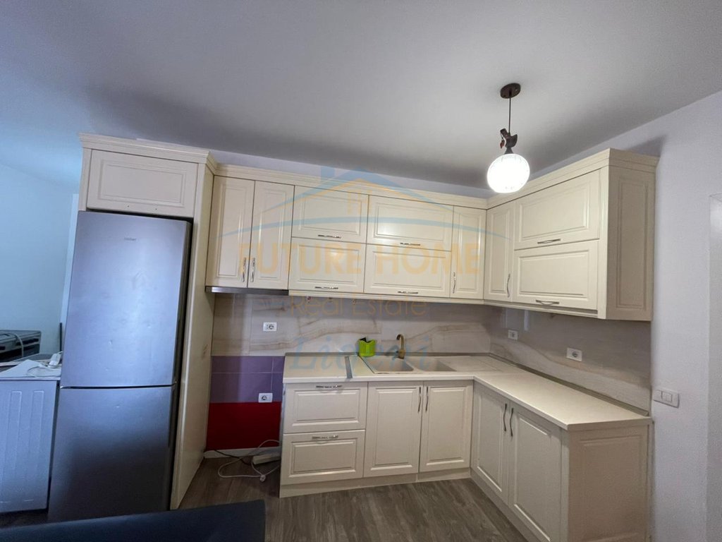 For Rent, 2+1 Apartment, Former Bus Park, Tirana.
