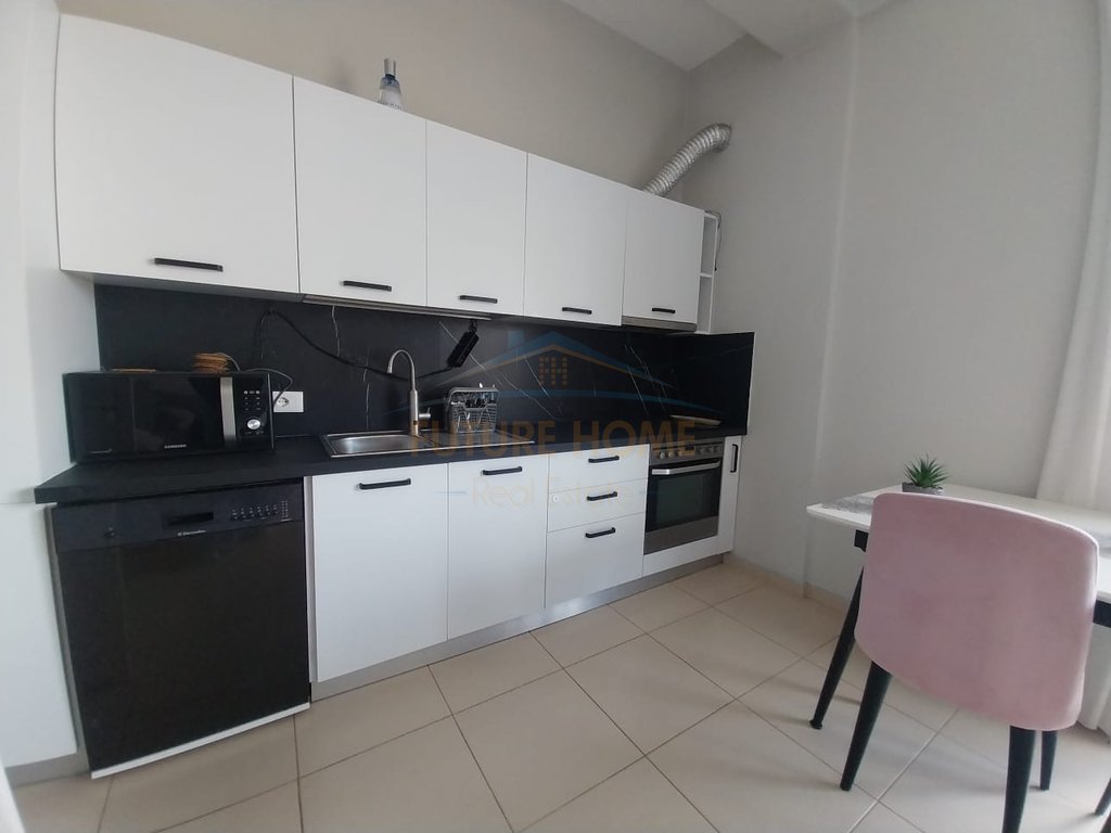 For rent, 2+1 Apartment, Zoological Garden.
