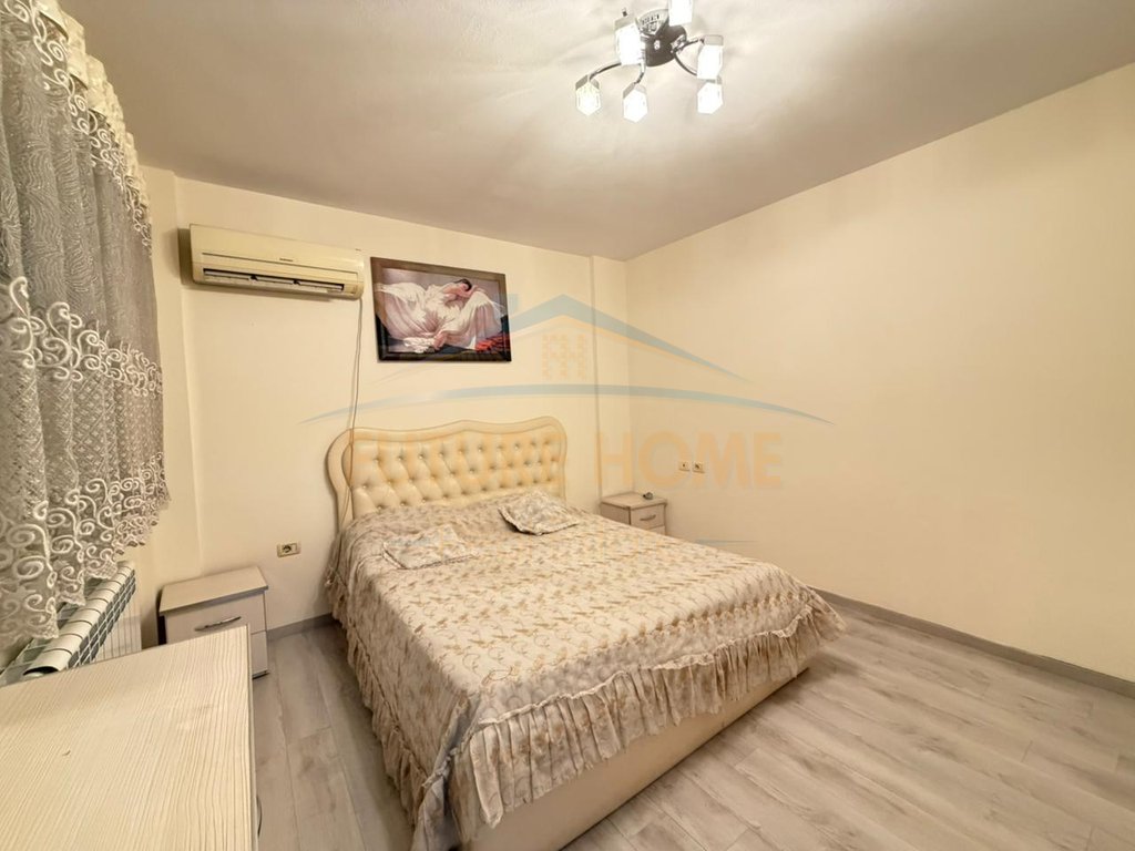 Rent, 2+1 Apartment, Mangalem Complex, Tirana.