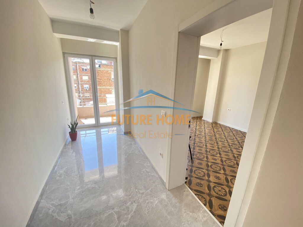 Qera, Apartament 2+1, Myslym Shyri