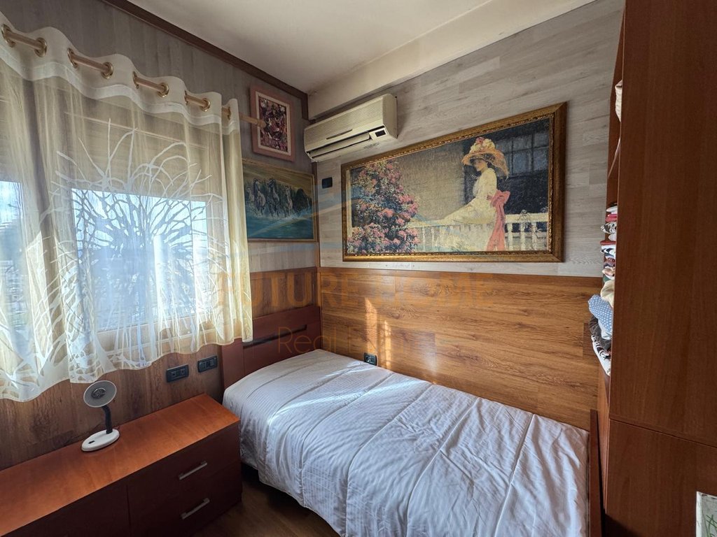 Qera , Apartament 2+1 , Myslym Shyri , Tirane