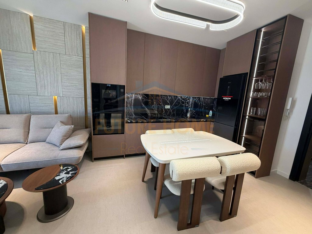 Qera, Apartament 2+1 + Post Parkimi, Golden Tower, Rruga Mine Peza