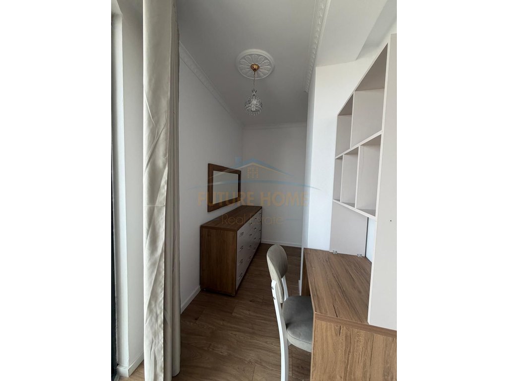 Qera, Apartament 2+1+Post Parkimi,Rezidenca Golden Tower,Mine Peza