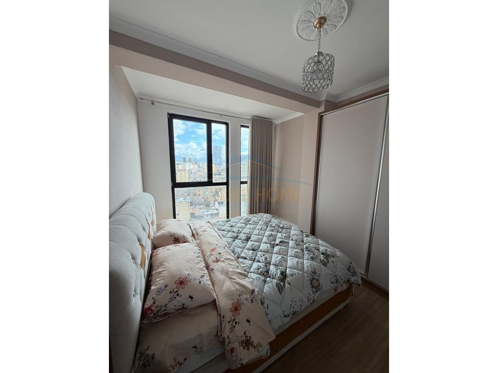 Qera, Apartament 2+1+Post Parkimi,Rezidenca Golden Tower,Mine Peza