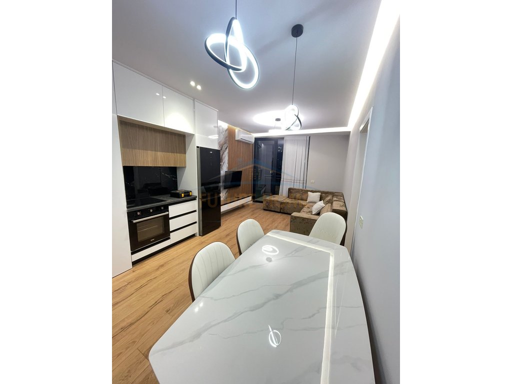 Qera, Apartament 2+1+ Post Parkimi, Rruga "Mine Peza"