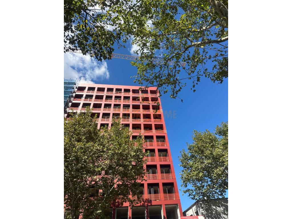 Apartament 2+1, Prane Dispanserise, Tirane.