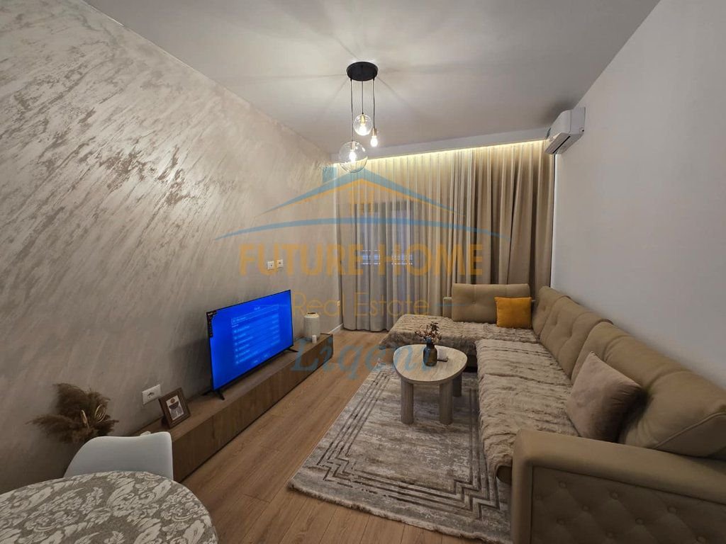 Rent, Apartment 2+1, Center, Tirana.