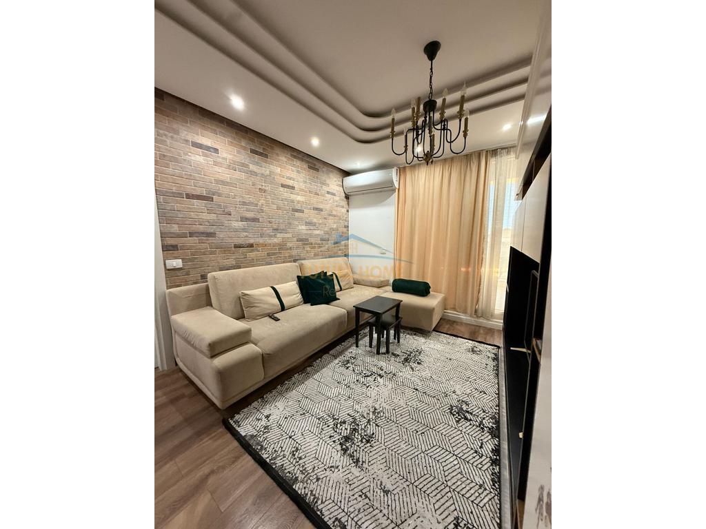 Qera,Apartament 2+1,Rezidenca Turdiu, Fusha Aviacionit